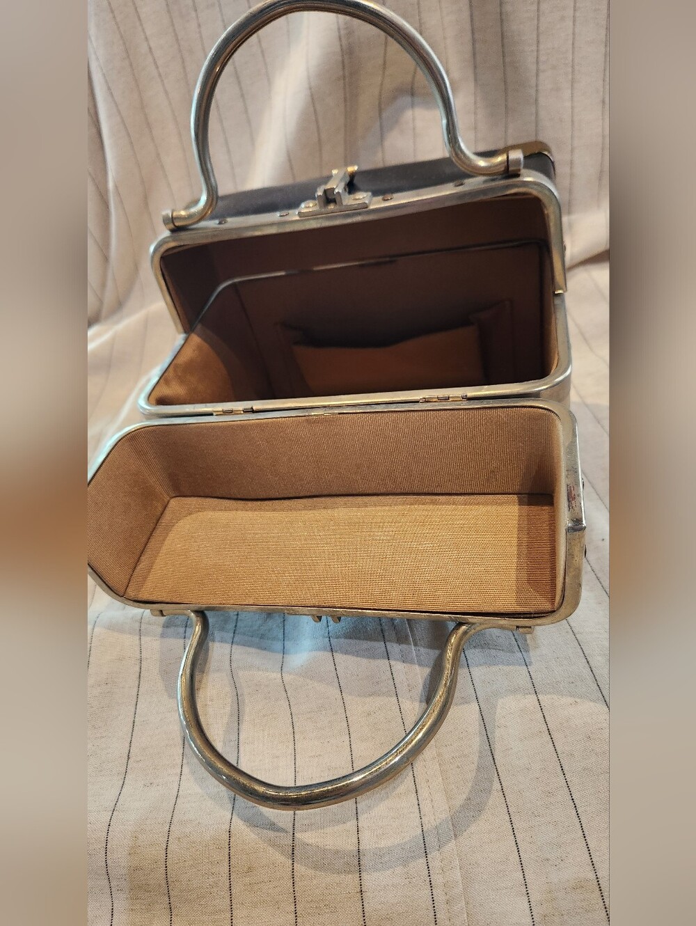 Vintage Debill Black Train Case Purse - Picture 7 of 9